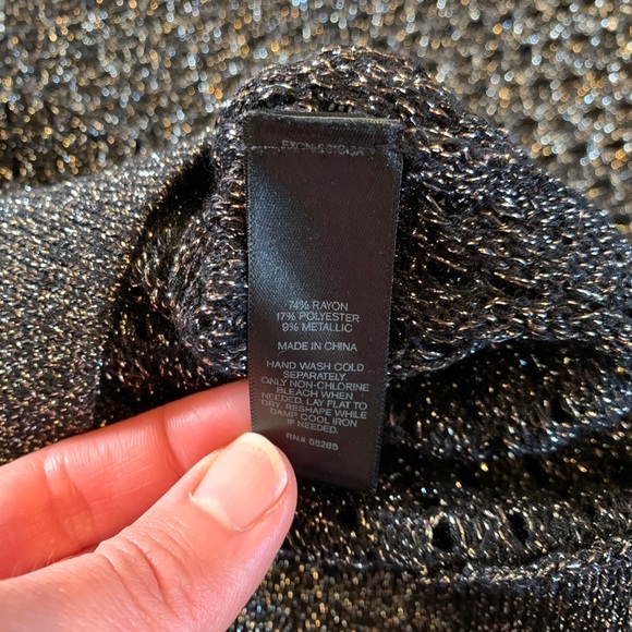 ⭐️2 for $30⭐️Express Women’s Knitted Sweater - Picture 8 of 8